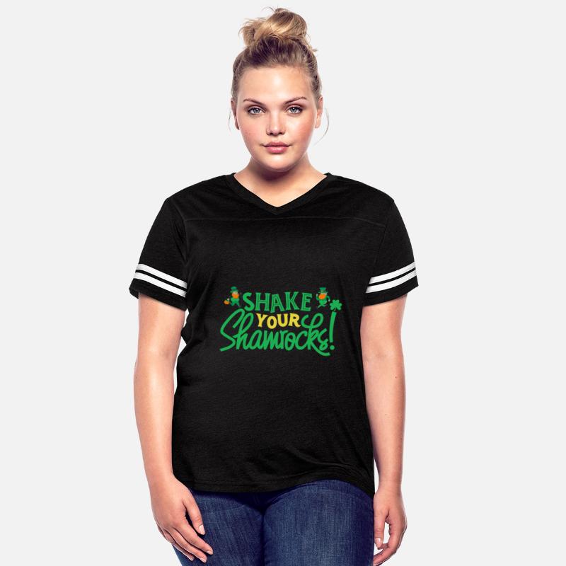 Shake Your Shamrocks – Fun St Patrick’s Day Design
