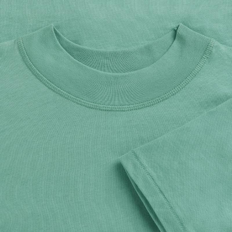 Stylish Sounds: Binaural Beats Fashion