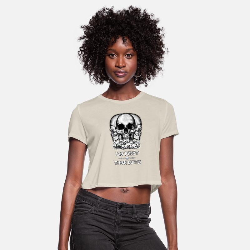 White Minimalist Glitch Point Skull T shirt